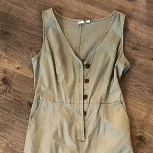Gap — Women's Green Jumpsuit